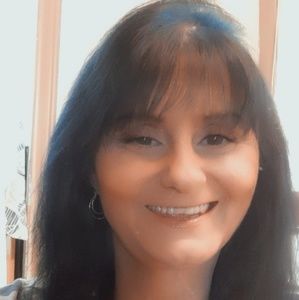 Meet your Posher, Patsy